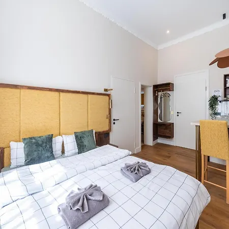 In Near Deutsches Eck Apartamento